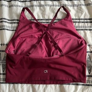 Gap Workout Crop- LIKE NEW